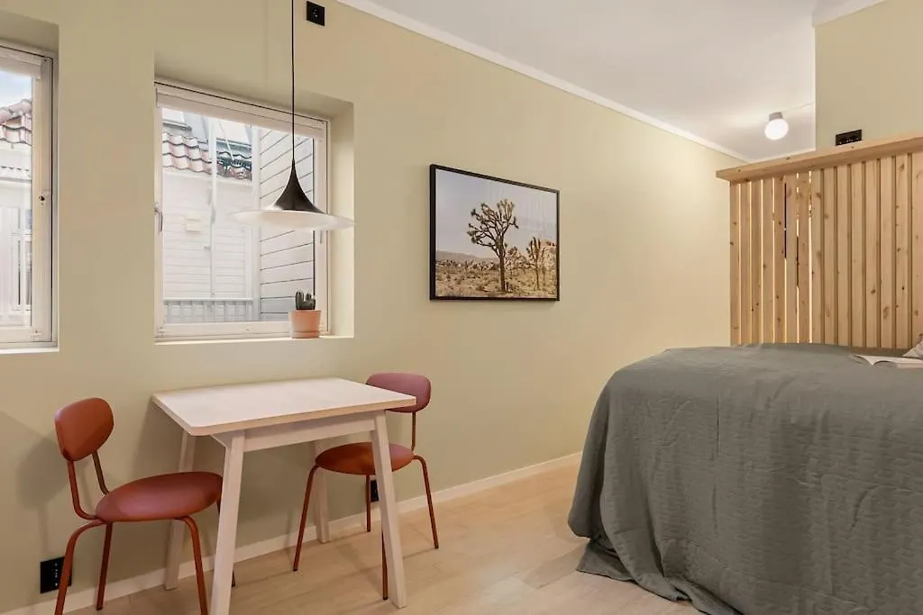 Fresh Studio Apartment, A Short Walk From Bryggen Bergen 0*,  Noruega